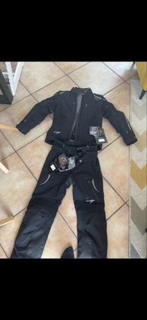 Damen Motorrad Kleidung Set, Grösse M, Wasserdicht & Warm