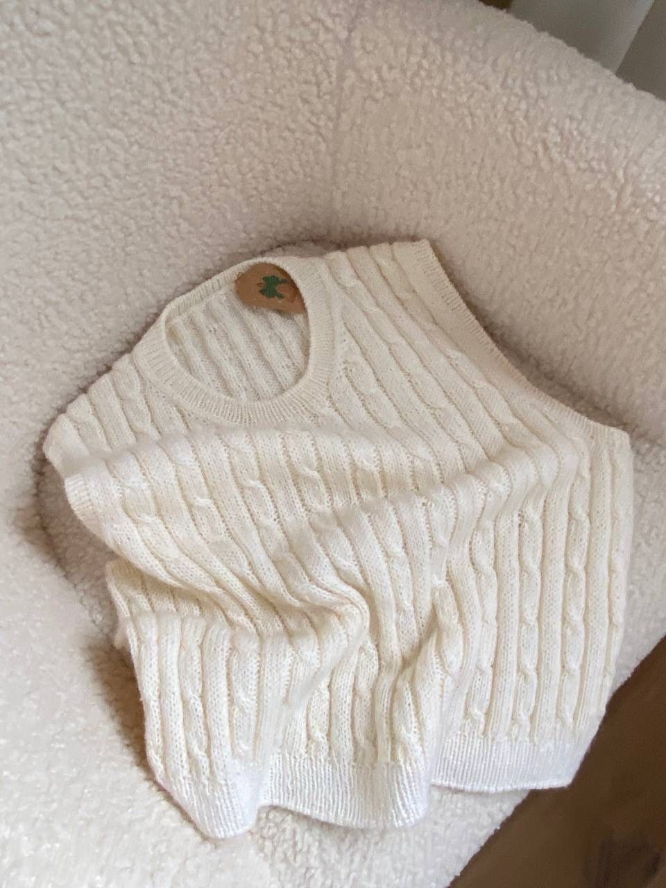 Gilet & Giacche senza maniche: Handgestrickte Weste – Nuovo e nell'imballaggio originale da Aeschi b. Spiez venduto da dar_sjp8