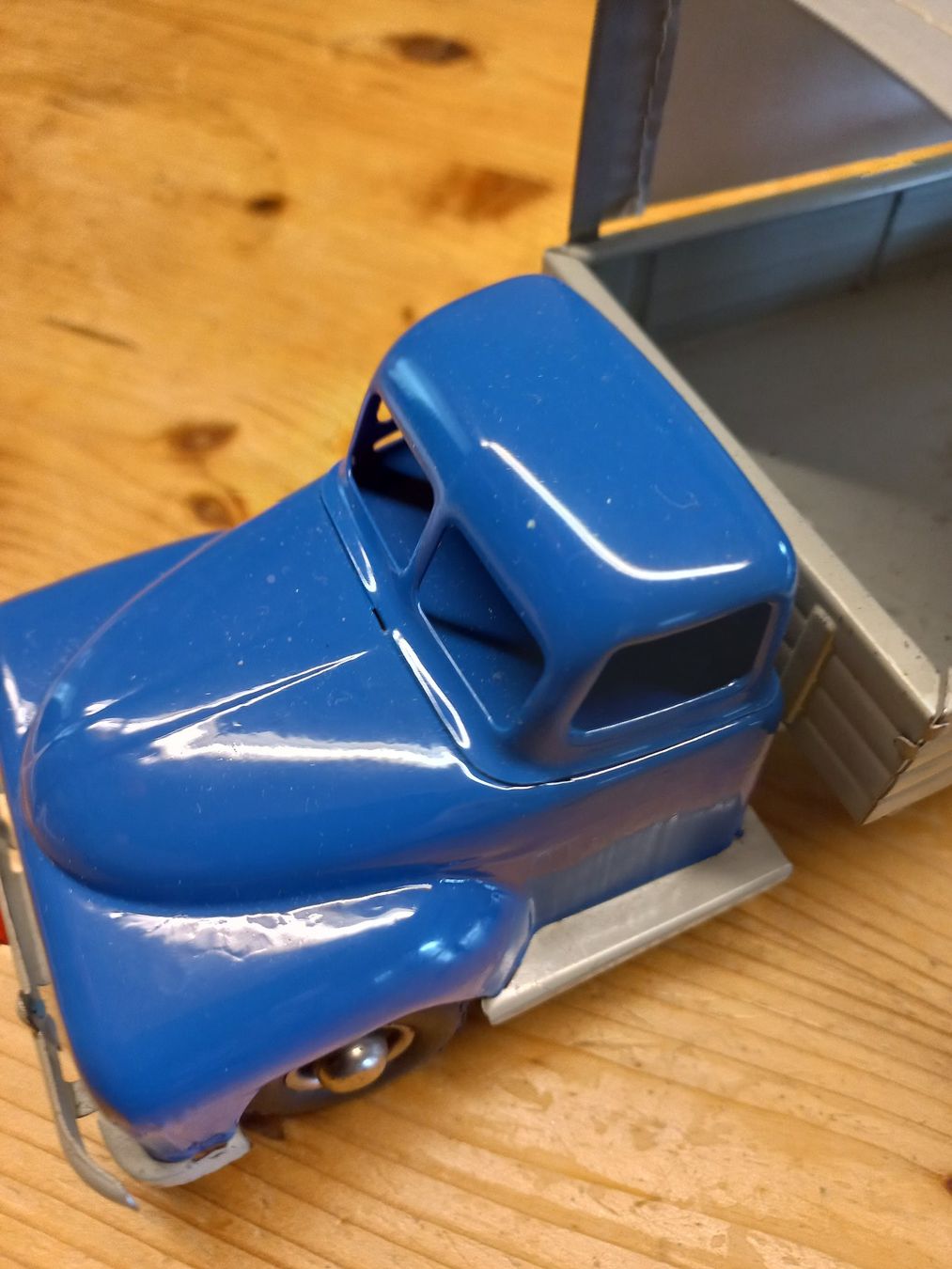 Giocattoli: Blechlastwagen Friction – Usato da Ammerswil AG venduto da savinir 5