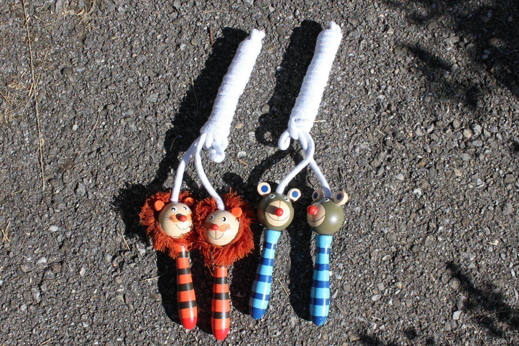 Jouets: Lot de 2 cordes à sauter neuves – Neuf (Voir description) à Marsens par carobazar 1