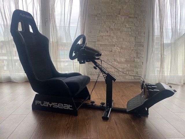 Playseat Evolution komplett Neupreis ca 600Fr | Kaufen auf Ricardo