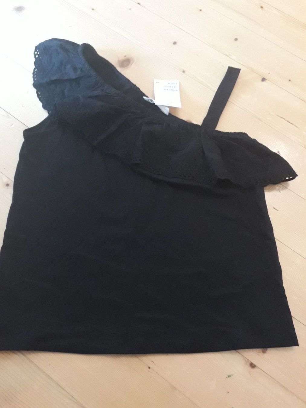 H&M T-shirt: NEUES schwarzes Sommer-Shirt – Nuovo e nell'imballaggio originale da Basel venduto da mon_7m8h