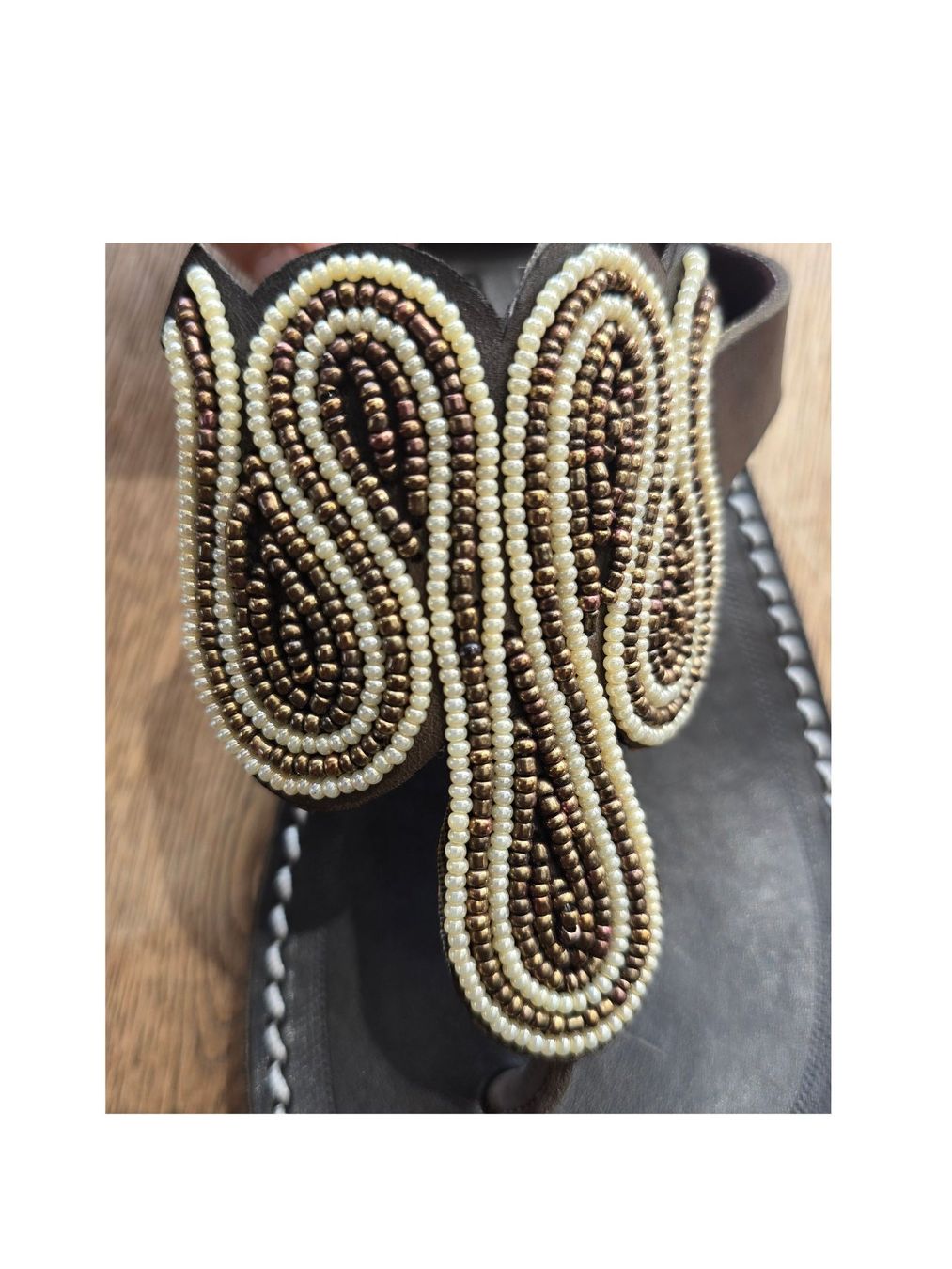 Scarpe da donna: Handgemachte Leder-Sandalen -  Creme-Bronze 38 – Nuovo e nell'imballaggio originale da Brione s. Minusio venduto da Littleninja 1