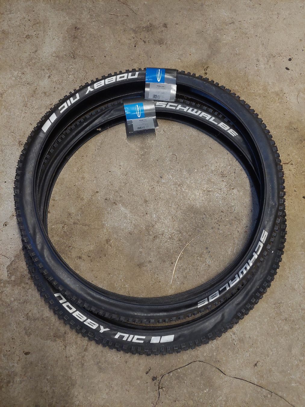 Pièces détachées: velo pneu – Neuf avec emballage d'origine à Eggersriet par sut_sq8c