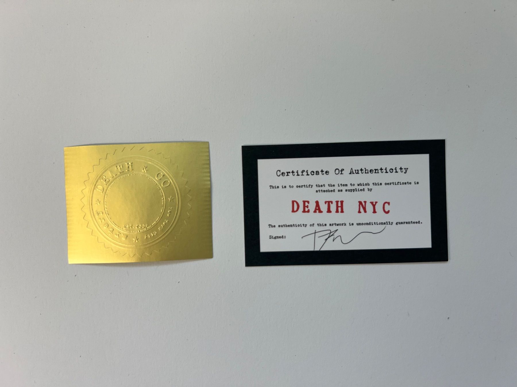 Grafica & Litografie: Posten von 5 DEATH NYC Bilder mit Rahmen – Nuovo e nell'imballaggio originale da Basel venduto da La.Bonne.affaire 5