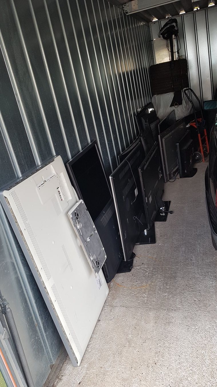 Samsung Televisori: 20 x TV verschiedene marken. – Usato da Biel / bienne venduto da Sarouch9