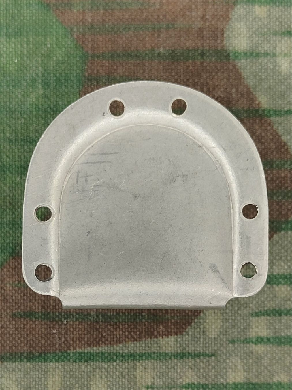 Schweizer Armee Uniformi: Koppelhaken Ord. 1898, Variante 1 – Usato da Bauma venduto da SwissMilitaria 1