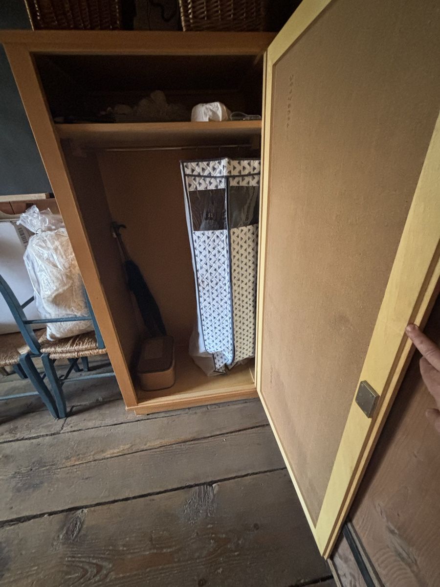Armadi: Schrank mit Kleiderstange und Tablar – Usato da Diegten venduto da Florett 2