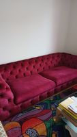 Weinrotes Sofa