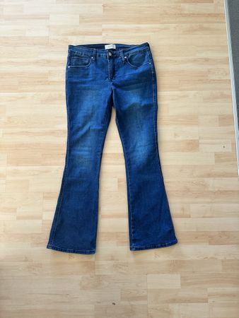 Stylische Schlagjeans / Flare Jeans von RISE – Gr. 13 (L)