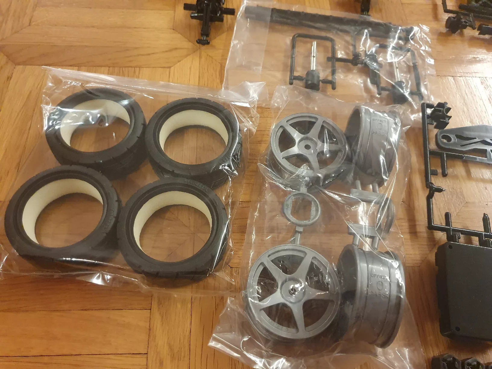 Tamiya Modellismo RC: Tamiya TT-02 Teile – Nuovo (secondo la descrizione) da Pfäffikon ZH venduto da Domdalion 1