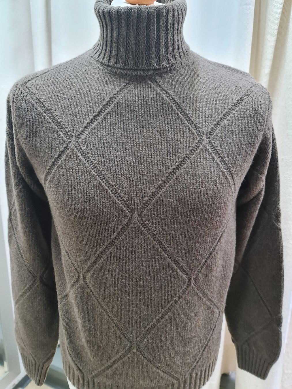 Maglioni & Felpe: Rollkragenpullover " JEORDIE"S" – Nuovo (secondo la descrizione) da Luzern venduto da Lime-Light