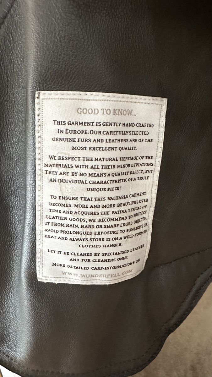 Cappotti: Wunderfell Brown Lambskin Coat, Size 36, new – Nuovo (secondo la descrizione) da Luzern venduto da ida_hv2y 3