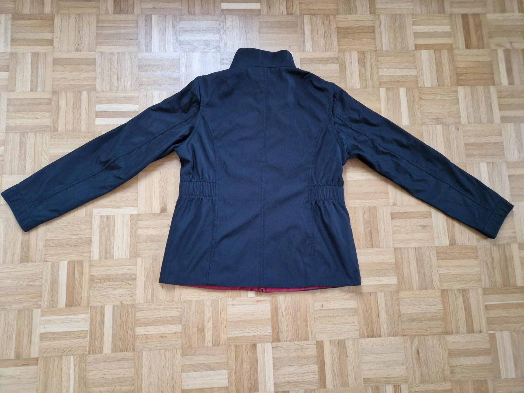 Tchibo Jacken: Wendejacke schwarz und dunkle rot Grösse 40 – Neu (gemäss Beschreibung) aus Zürich von yro_qvz7 1