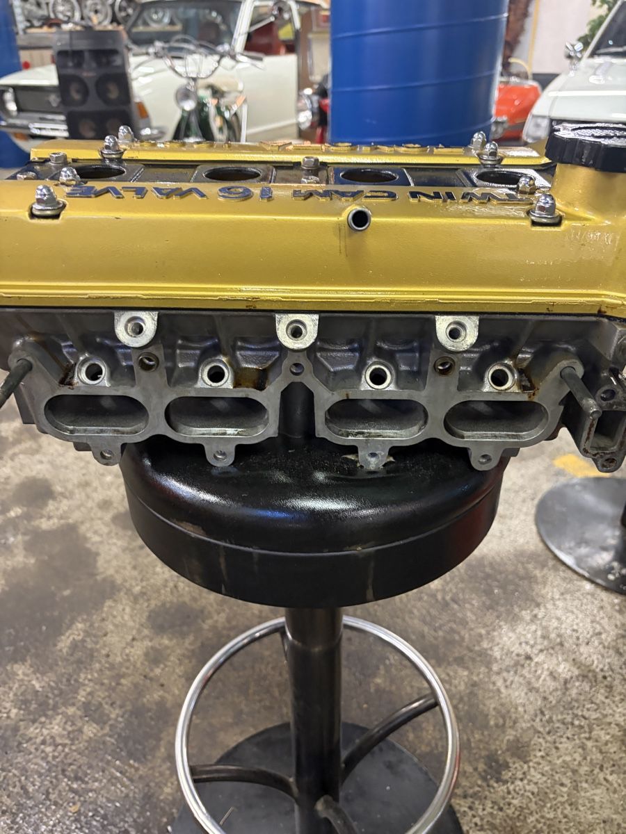 Tutti pezzi di ricambio auto: Toyota 4-AGE Zylinderkopf  – Usato da Tann venduto da Corolla70-74 4