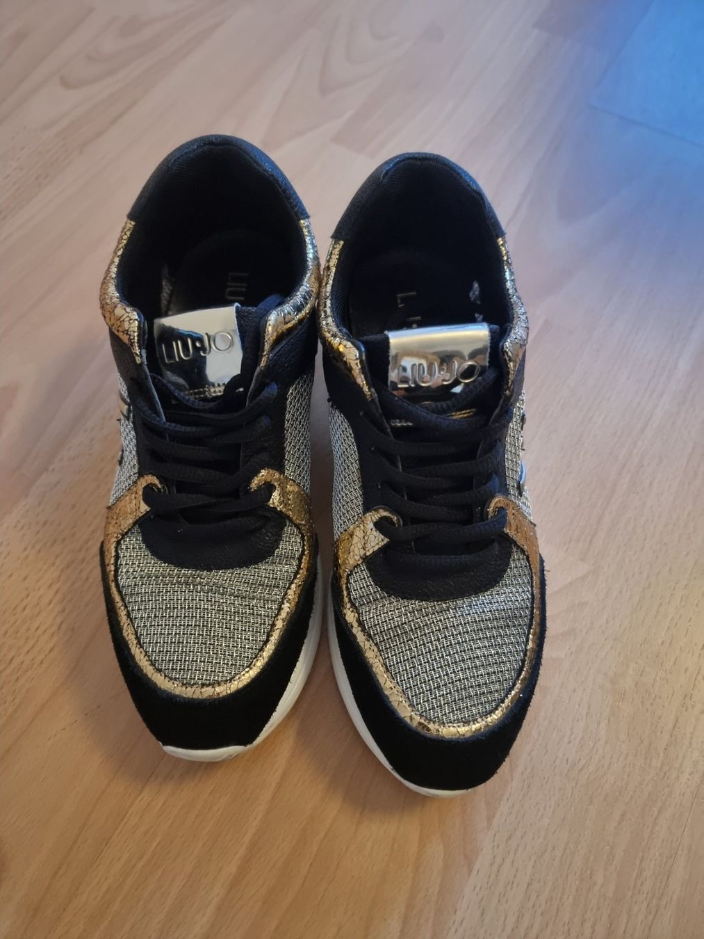 Liu Jo Scarpe da donna: Turnschuhe Liu Jo – Usato da Bern venduto da belarus2 3