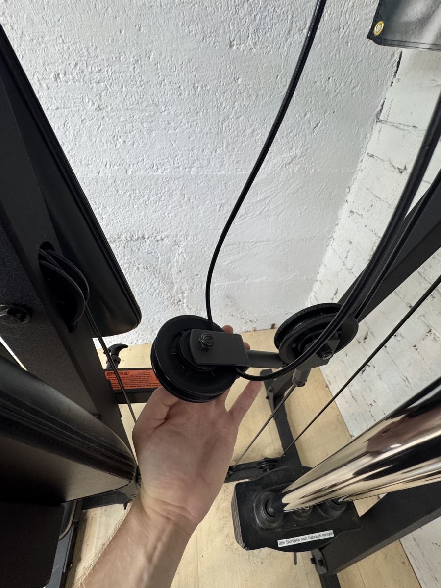 Schwinn Vélos d'appartement: Kraftstation Schwinn / Multifunktionstrainer – D'occasion à Bern par mikemikelehmann 4