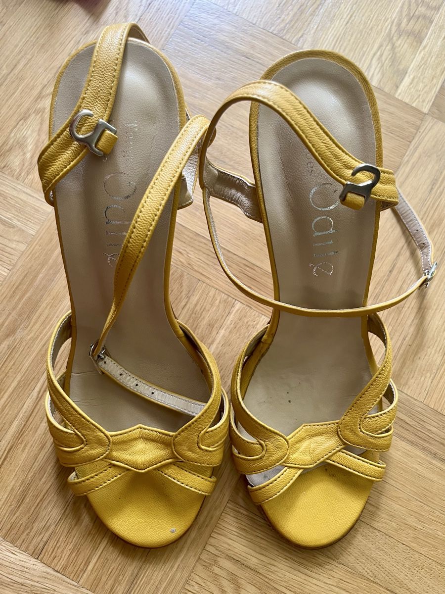 Scarpe da donna: Tango Shoes Odile – Usato da Zurich venduto da pin_bhs8