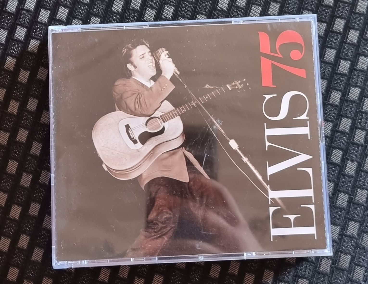 CD: Elvis 75 CD Box Set 3 Discs guter Zustand – Usato da Wohlen AG venduto da ams_77k2