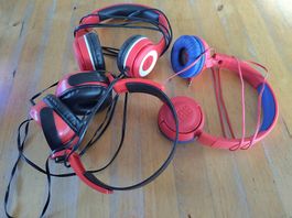 3 Kopfhörer JBL Pulsar Jurassic World rot schwarz blau