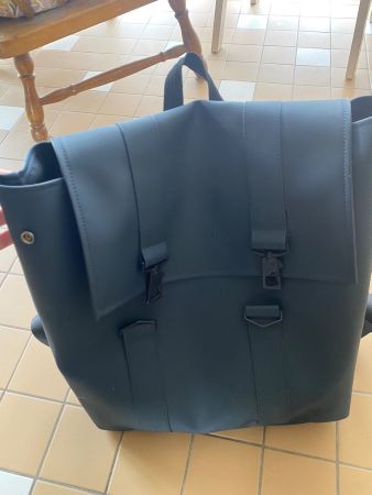 Rains Rucksack