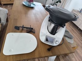 Thermomix TM5 mit Zubehör gebraucht