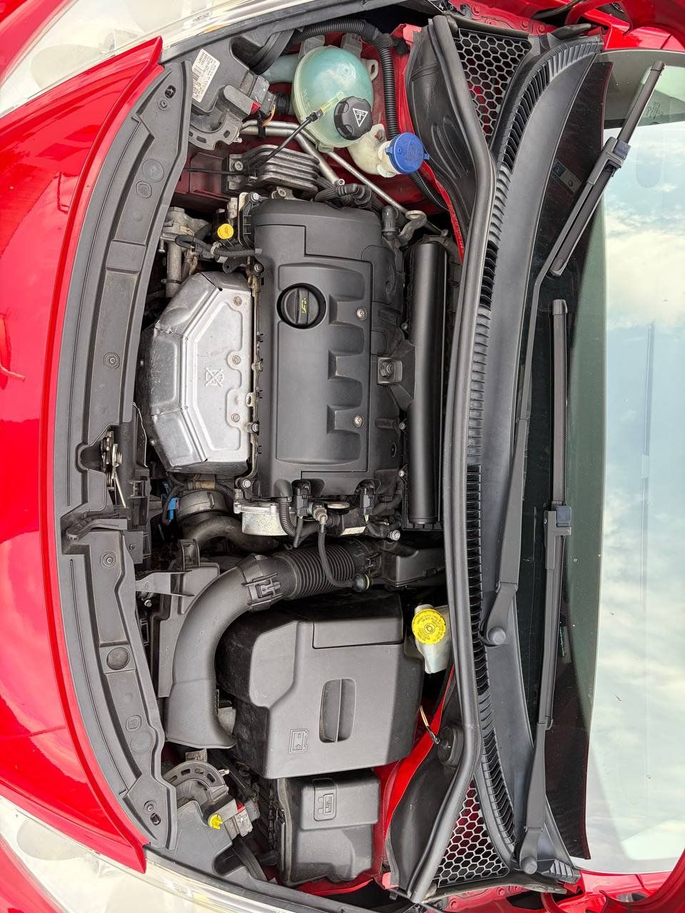 Peugeot Automobili: Peugeot 207SW 1.6і – Usato da Dagmersellen venduto da vns_t9x2 9