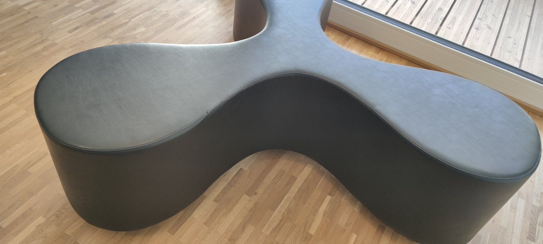 Panchine: Vitra Flowerbench schöner Zustand – Usato da Basel venduto da Kaupo1 1