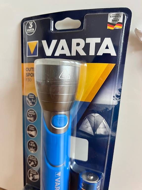 Lampade: Varta Taschenlampe – Nuovo e nell'imballaggio originale da Tagelswangen venduto da fireiceprincess 2