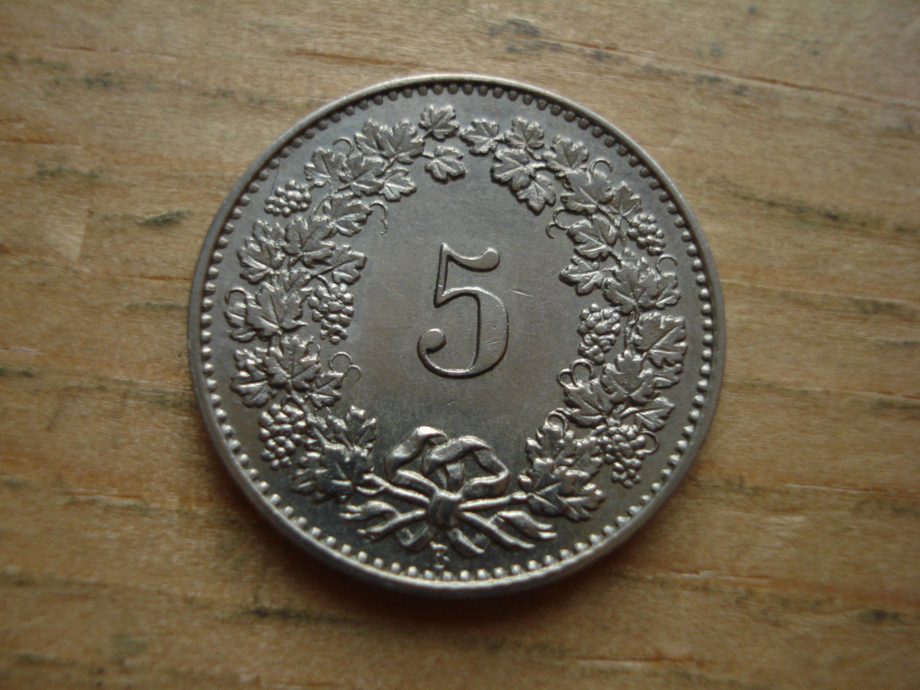 Tutti le monete: (H6) 5 Rappen 1879  UNZ – Usato da Erlach venduto da Net-Coins 1
