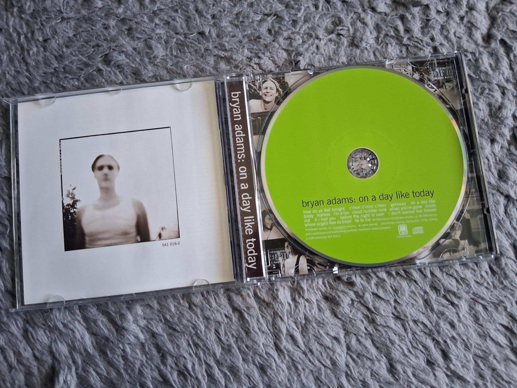 CD: BRYAN ADAMS    ON A DAY LIKE TODAY    CD – Usato da Wetzikon ZH venduto da Ramones01 2