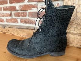 A1923 Boots