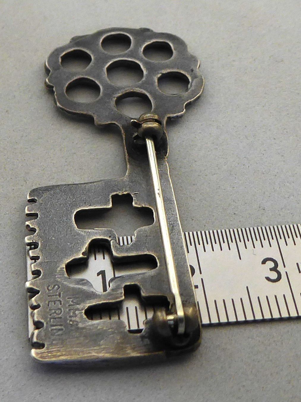 Spille & Fermagli: Brosche 925 Sterling  Silber aus den USA – Usato da Muri AG venduto da Lineli2020 2