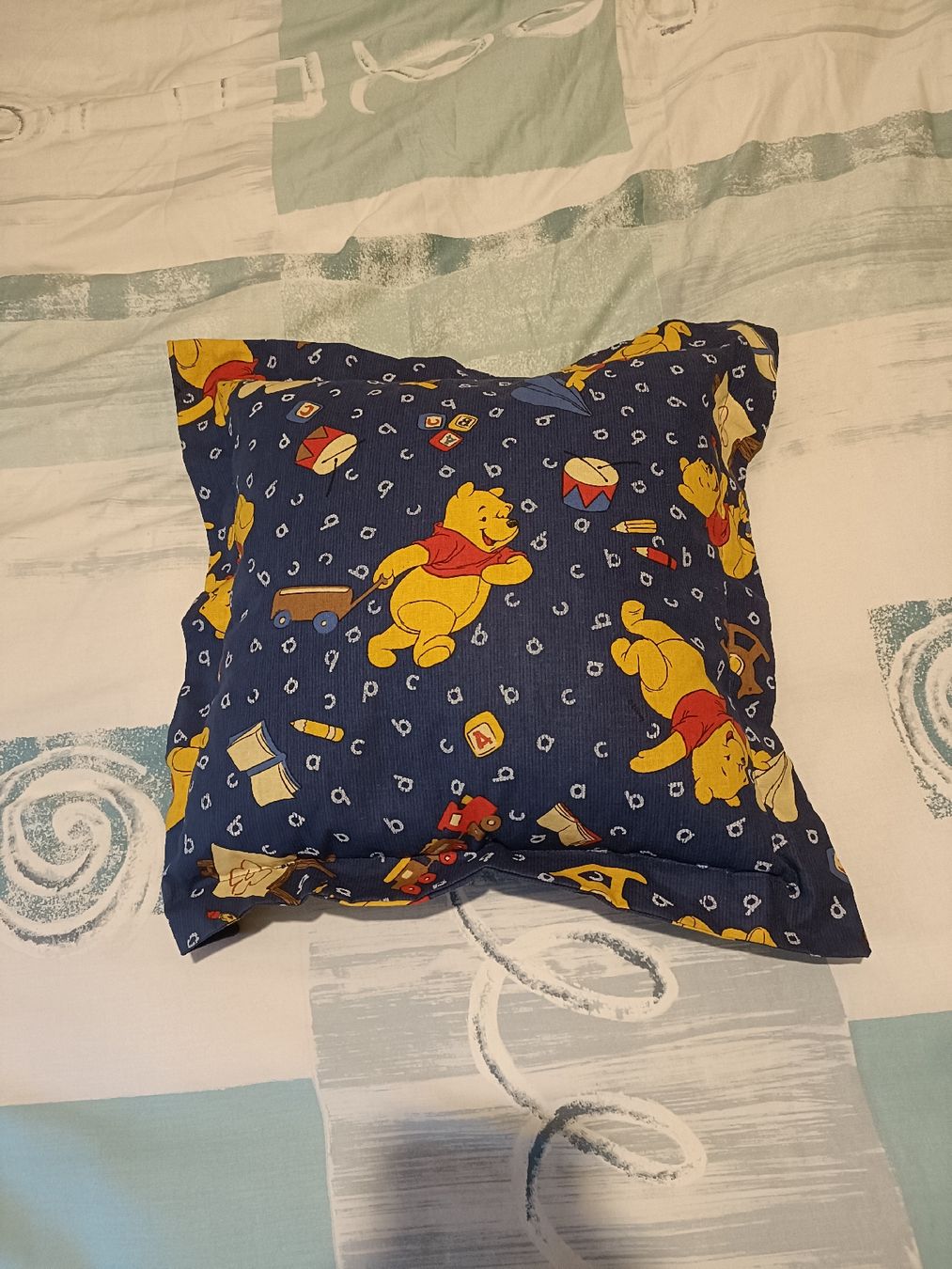 Disney Cuscini: Coussin Winnie l'ourson – Nuovo (secondo la descrizione) da Sion venduto da dav_96jh 1