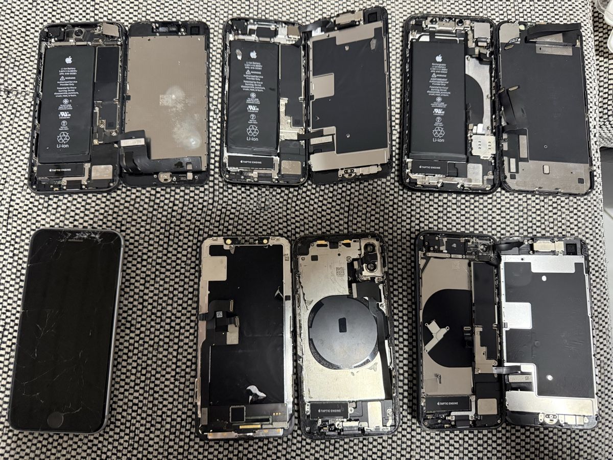 Apple Telefoni cellulari / Smartphones: Lot iPhones – Difettoso da Payerne venduto da Kikas 3