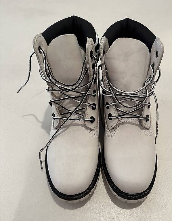 Timberland Scarpe da donna: Timberland Winterschuhe  Gr. 38 – Usato da Port venduto da Sunnyluxe