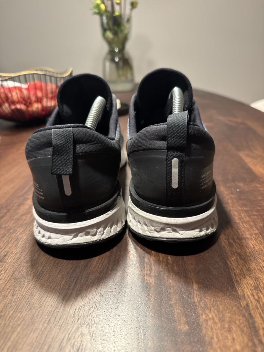 Nike Scarpe da uomo: Nike Laufschuhe Odyssey React Shield schwarz grau 44.5 – Usato da Winterthur venduto da VIadimirG 2