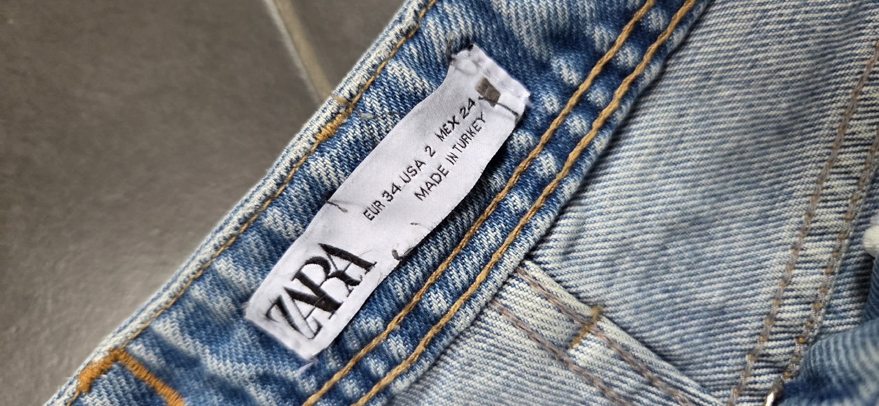 Zara Jeans: Jeans Zara Gr. 34 – Gebraucht aus Lyss von Urma5 1
