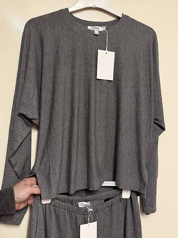 Cos Completi & Tailleur: COS FLIESSENDES LANGARMSHIRT und HOSE – Nuovo e nell'imballaggio originale da Winterthur venduto da eva_zfz7 4