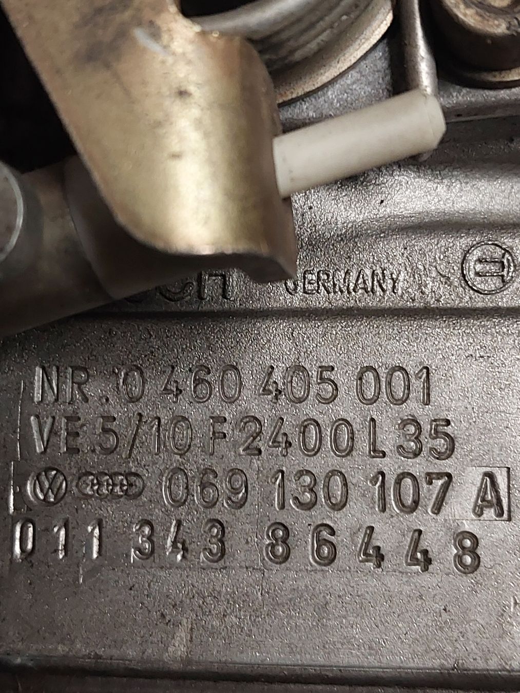 Audi Tutti pezzi di ricambio auto: Einspritzpumpe Audi – Usato da Lienz venduto da Nauer79 3