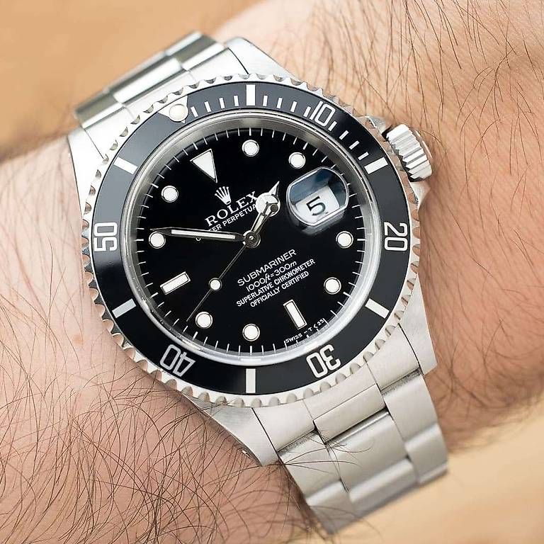 Orologi: Rolex Submariner ref 16610, vendue en 1992 – Usato da Lausanne venduto da inf_dft9 4