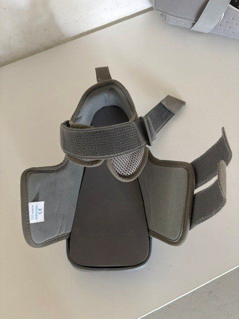 Attrezzature mediche: Orthopädischer Schuh – Nuovo (secondo la descrizione) da Stäfa venduto da Seebuben 2