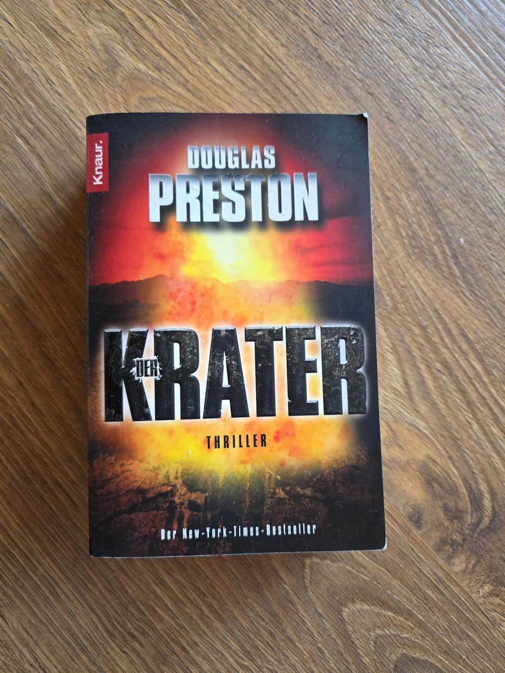 Libri: Roman "Der Krater" D. Preston - neuwertig – Nuovo (secondo la descrizione) da Nebikon venduto da Japostyle