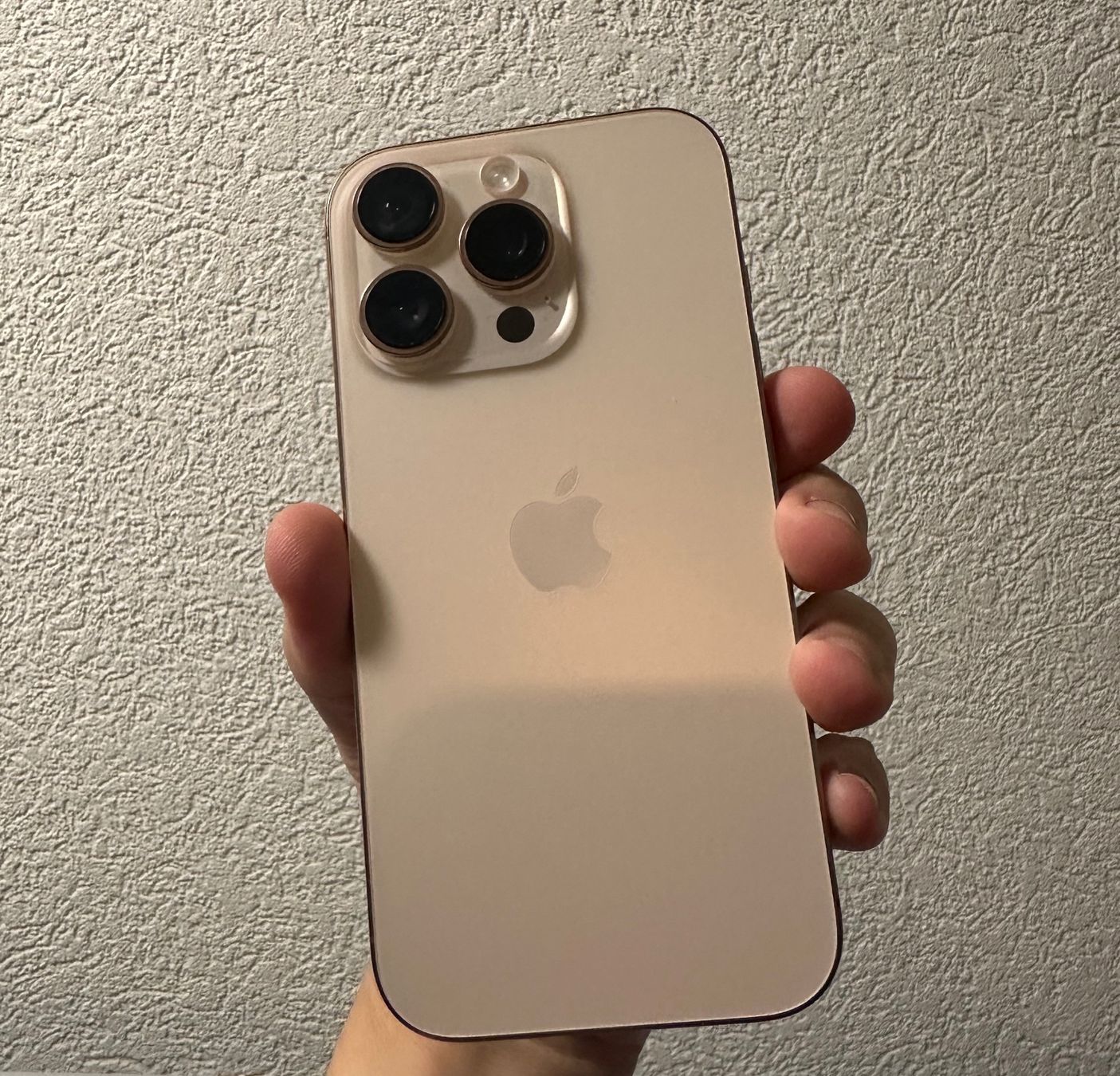 Apple Telefoni cellulari / Smartphones: iPhone16 Pro - Desert Titanium - 512 GB – Usato da Moudon venduto da LeCollectionneur 5