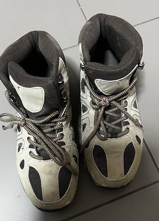 Chaussures hommes: Chaussures d'hiver – D'occasion à Pully par yaa_rm7x 2