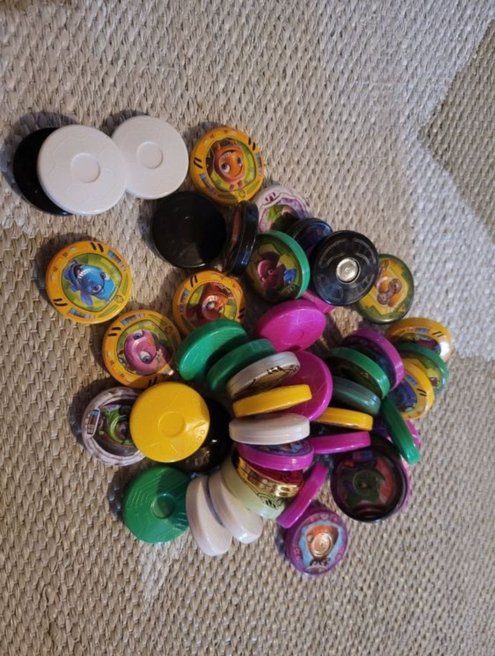 Jouets: magnetische Chips – D'occasion à Inwil par Flower2325