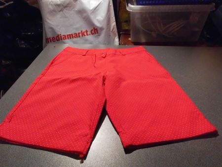 Shorts ca. Grösse S, rot/weisse Punkte