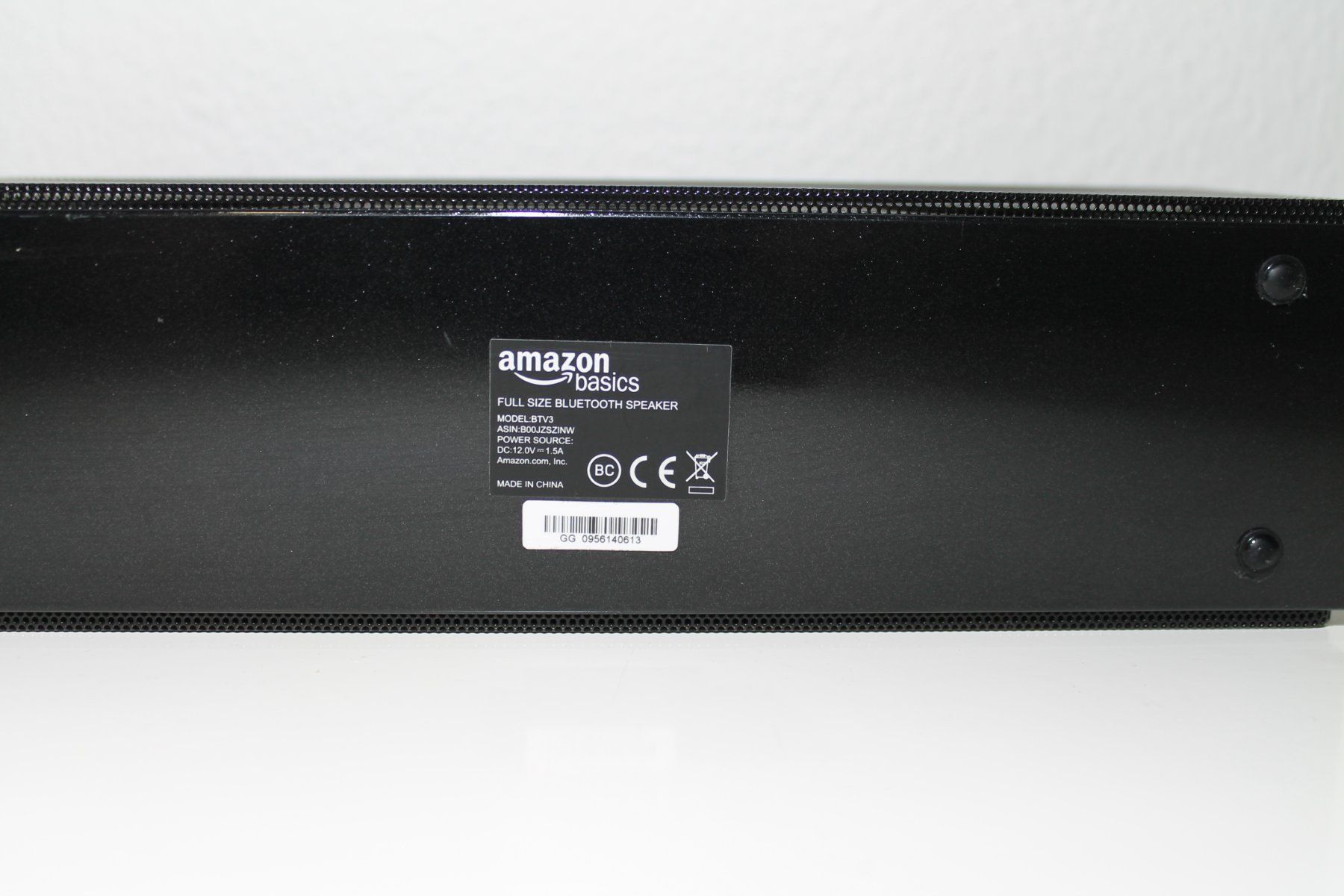 Amazon Casse acustiche: AmazonBasics GROSSER tragbarer Bluetooth-Lautsprecher – Usato da Basel venduto da David25 4