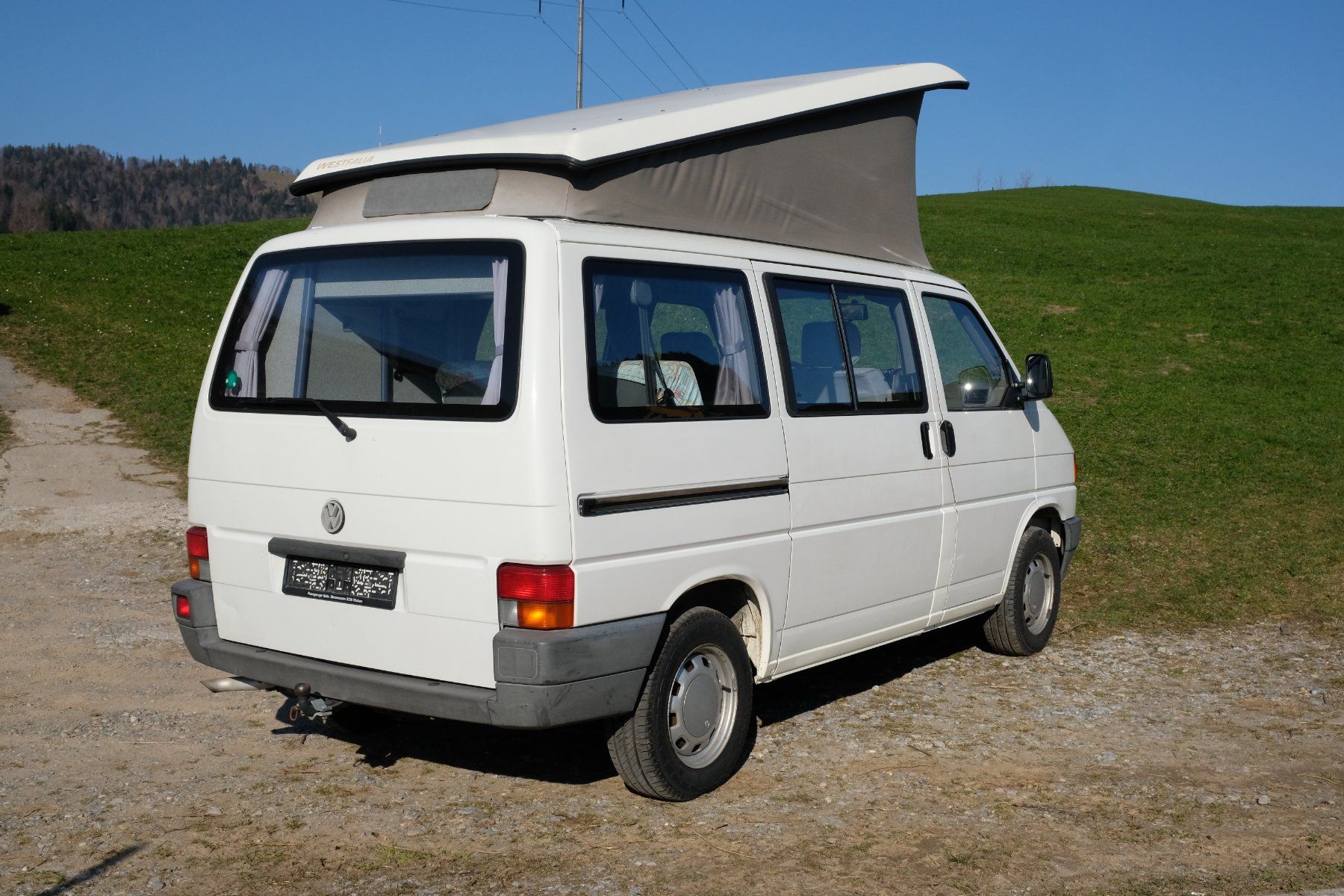VW Veicoli da campeggio: VW T4 California Coach 2.4D / frisch ab MFK – Usato da Walde SG venduto da volvoforlife01 1