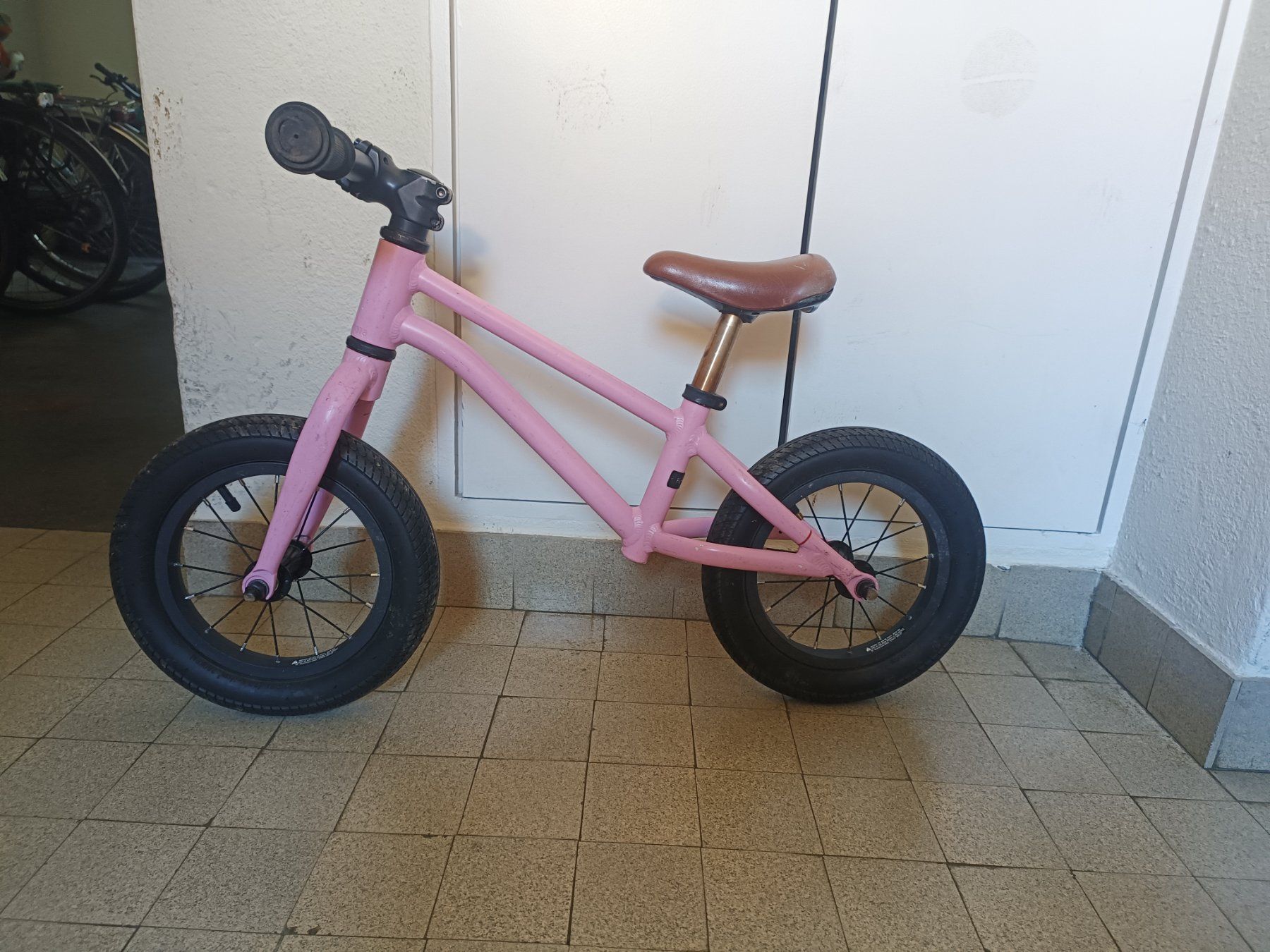 Véhicules pour enfants: Laufrad Fam. Huber – D'occasion à Bern par leo019